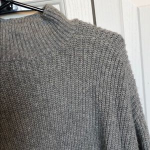 Express Sweaters - Express Sweater Express Sweaters - Express Sweater